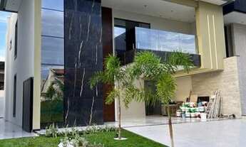 Imagem 3: Casa de condomínio para venda tem 250 metros quadrados com 4 quartos