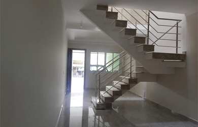 Imagem 5: Sobrado para venda possui 118 metros quadrados com 3 quartos em Vila Paulistana - São Paul