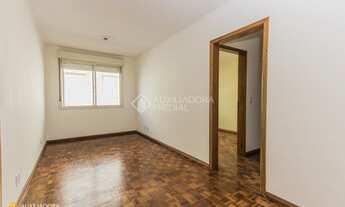 Imagem 6: AO LADO DO HOSPITAL COM SOL E PRIVACIDADE