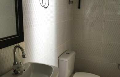 Imagem 4: Apartamento para venda possui 61 metros quadrados com 2 quartos em Centro - Florianópolis