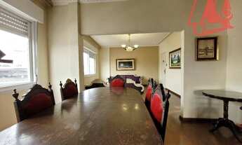 Imagem 5: Na frento do Clinicas, 2 dormitórios, elevador e sacada