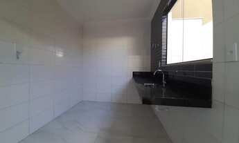 Imagem 6: Casa individual de 03 quartos e 02 vagas a venda no Bairro Itapoã