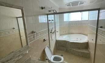 Imagem 4: Sobrado para venda possui 240 metros quadrados com 3 quartos