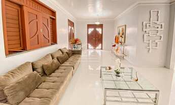 Imagem 4: AB/ Casa à venda no Calhau com 05 suítes/ 6 VAGAS DE GARAGEM/ 276 METROS