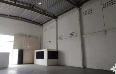 Imagem 4: Galpão para alugar, 300 m² por R$ 3.000/mês - Avenida Nóide Cerqueira - Feira de Santana