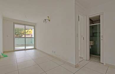 Imagem 3: Apartamento com varanda gourmet, bairro Jardim Carioca Ilha do governador