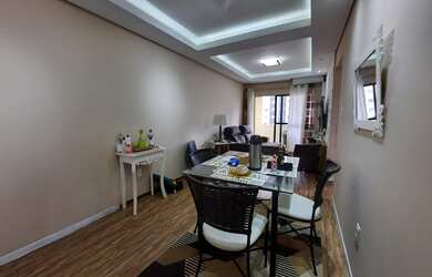 Imagem 3: Apartamento a venda, reformado, 2 quartos, sacada na sala, Centro - Balneário Camboriú - S