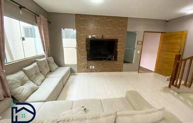 Imagem 2: Sobrado com piscina 353,00m² de área total