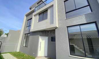 Imagem: Sobrado interno, fundo do condomínio com