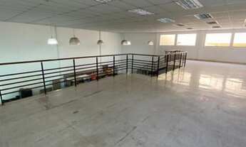 Imagem 4: Ponto comercial/Loja/Box para aluguel com 700 metros quadrados