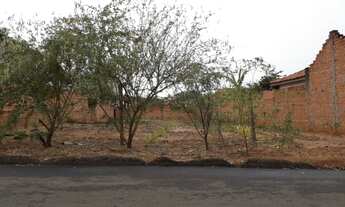 Imagem 3: Terreno plano com 492 metros quadrados em Campos Eliseos - Brotas - SP