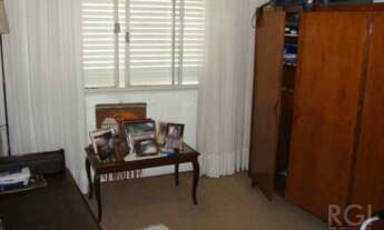 Imagem 2: Porto Alegre - Apartamento Padrão - Independência