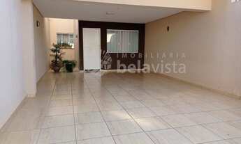 Imagem 2: SOBRADO À VENDA NO JD PRESIDENTE KENNEDY EM APUCARANA