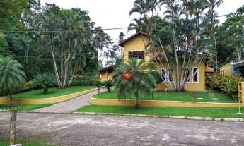 Imagem: Casa com 4 dorms (3 suítes) à venda, 249