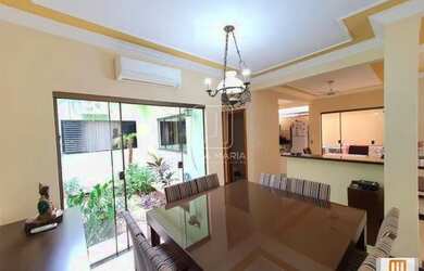 Imagem 2: Casa (térrea na rua) 4 dormitórios/suite, cozinha planejada