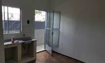 Imagem 7: Kitnete Local familiar, Ampla e Arejada