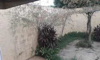 Imagem 7: Casa para aluguel possui 230 metros quadrados com 3 quartos