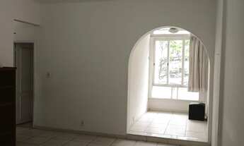 Imagem 2: Apartamento para venda possui 100 metros quadrados com 2 quartos em Copacabana - Rio de Ja