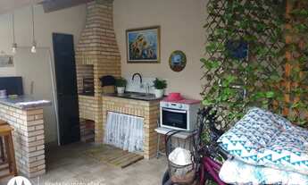 Imagem 2: CASA COM 2 QUARTOS E CHURRASQUEIRA EM ITANHAÉM