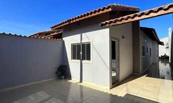 Imagem: Casa na praia com piscina