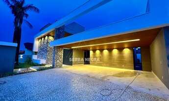 Imagem 3: RUA 12 CONDOMÍNIO VAZADO VICENTE PIRES 4 QUARTOS LAZER COMPLETO ARMÁRIOS