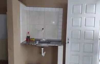 Imagem 3: Kitnet 650,00 Quarto com aluguel por R$650 /mês