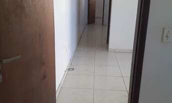 Imagem 3: Aluga-se apartamento dois quartos Q300conj vinte seis Recanto das emas Df