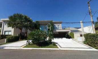 Imagem 3: Casa de Condomínio para alugar em Tamboré de 695.00m² com 4 Quartos, 4 Suites e 4 Garagens