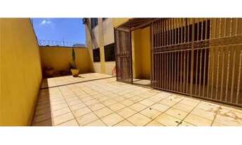 Imagem 2: Apartamento iluminado com terraço