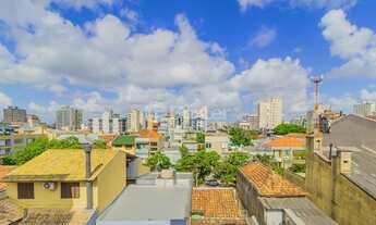 Imagem 6: Apartamento para venda tem 71 metros quadrados com 2 quartos em Rio Branco - Porto Alegre