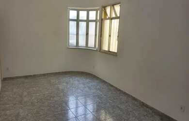 Imagem 2: Apartamento com 02 Quartos no Centro de Madureira