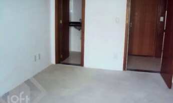 Imagem 2: Casa à venda Avenida Altos do Santa Rita, Aberta dos Morros - Porto Alegre