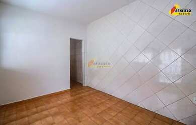 Imagem 2: Barracão para aluguel, 2 quartos, 1 suíte, 1 vaga, Catalão - Divinópolis/MG