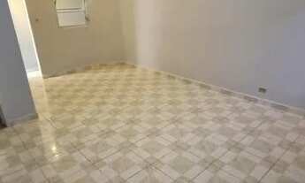 Imagem 2: Kitnet para Venda em Praia Grande, 1 dormitório, 1 banheiro