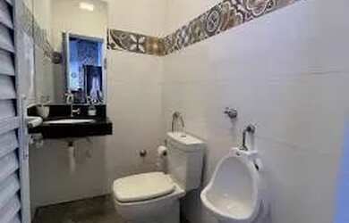 Imagem 7: CASA COM PISCINA EM VILAS DO ATLANTICO