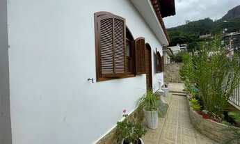 Imagem 3: Casa com 3 dormitórios para alugar por R$ 2.486,00/mês - Centro - Nova Friburgo/RJ
