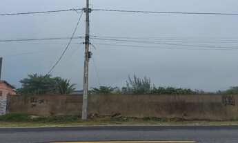 Imagem 4: SAQUAREMA - Vendo Terreno à beira -mar com 1.800 m2