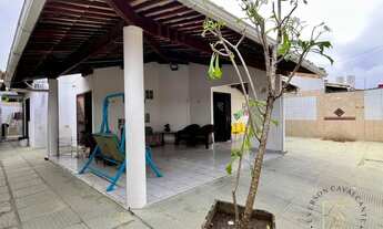 Imagem: Casa com 3 Quartos e 2 Suítes na Serraria