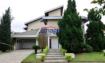 Imagem 3: Sobrado de 4 quartos para alugar no Altos de Santana I em Jacareí SP