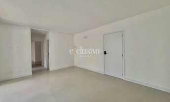 Imagem 3: Apartamento para Venda em Florianópolis, Centro, 2 dormitórios, 1 suíte, 2 banheiros, 1 va