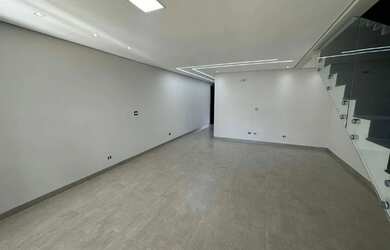 Imagem 7: Sobrado prox. lagoa Itatiaia