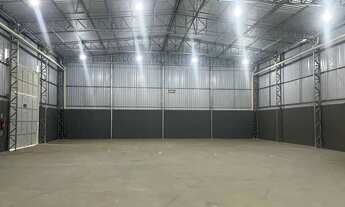 Imagem 4: Garpão com 740m² para locação no bairro cordeiros