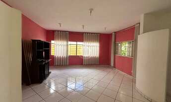 Imagem 6: CASA COM ALPLO TERRENO