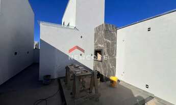 Imagem: Sobrado em 4950 - Itacolomi - Balneário