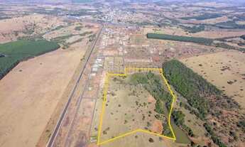 Imagem: Terreno Área em Prata