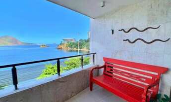 Imagem: Apartamento frente mar todo montado à venda