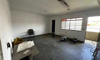 Imagem: ALUGA-SE KITNET (SERÁ ENTREGUE PINTADA)