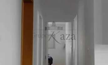 Imagem 7: Oportunidade - Casa Térrea - Jardim das Indústrias - 3 Dormitórios - 110m²