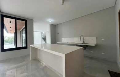 Imagem 4: Asa Contemporânea de Alto Padrão no Alphaville com 5 Suítes e Piscina de Borda Infinita