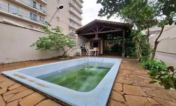 Imagem: Casa térrea de 212m² com 03 suítes para